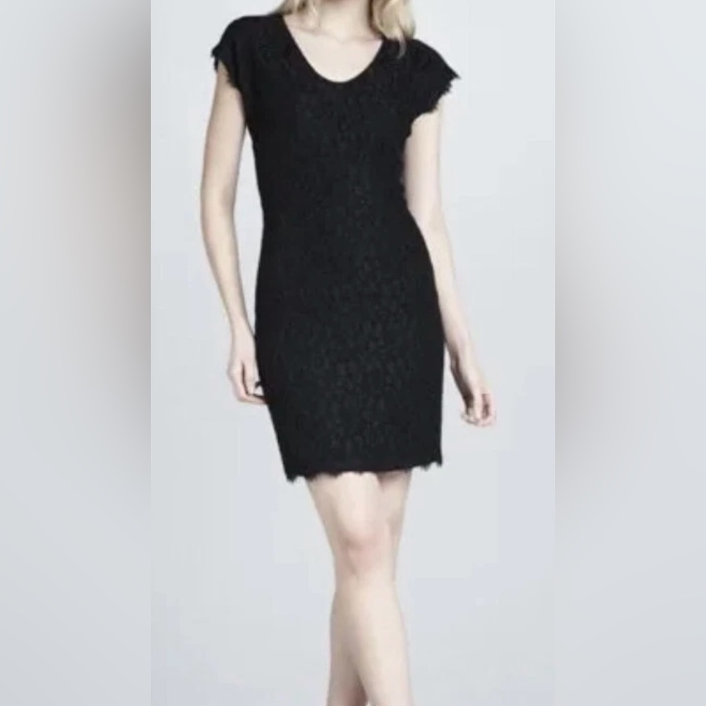 Diane Von Furstenberg Black Strapless Bodycon Dress (1.8)